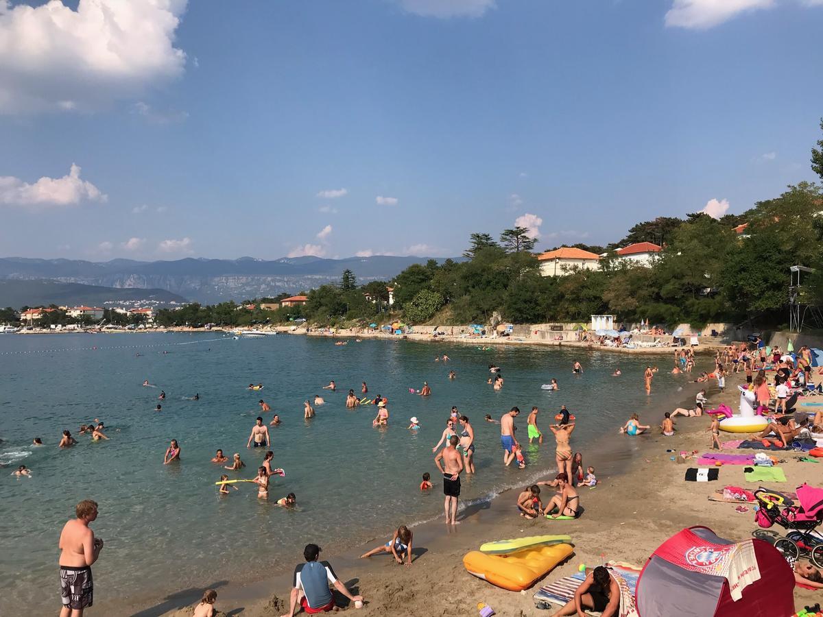 Apartments Crncic Šilo Екстериор снимка